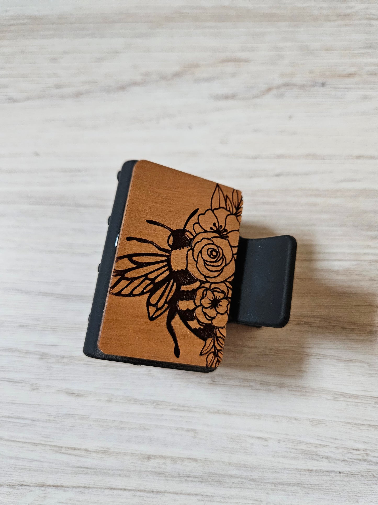 SECONDS Honey Bee Duo on Flowers 2" Hair Claw Clip