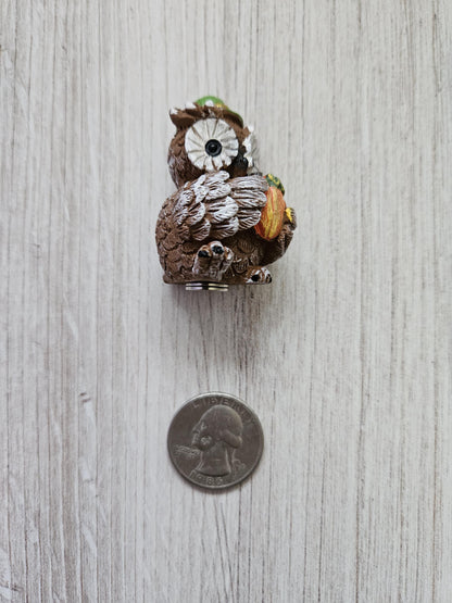 Autumn Owl with Pumpkin Ceramic Cover Minder for Diamond Painting