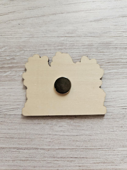 Dragon on Books Cover / Needle Minder