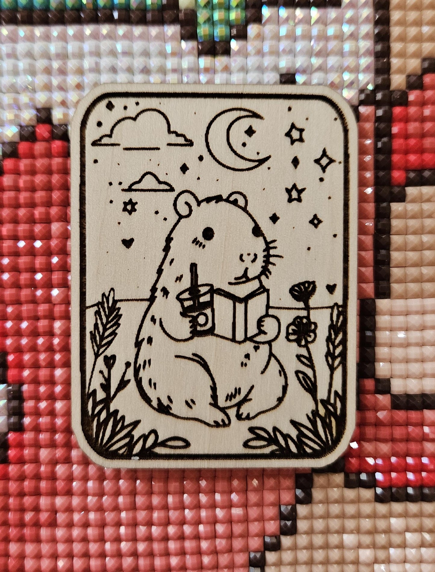 Cozy Capybara Reading Cover / Needle Minder