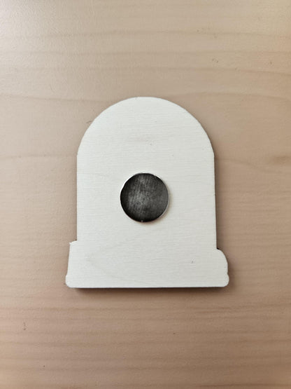 Cozy Frog Witch Window Cover Needle Minder