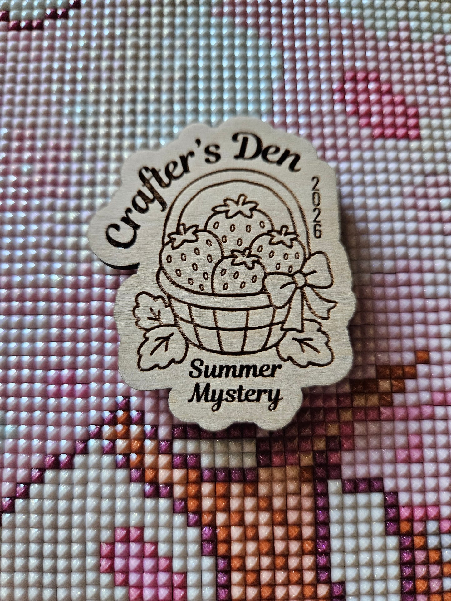 Crafter's Den Summer Mystery #8 Cover Minder